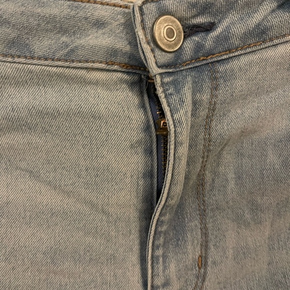 No Boundaries Blue Straight Leg Jeans - Picture 2 of 7